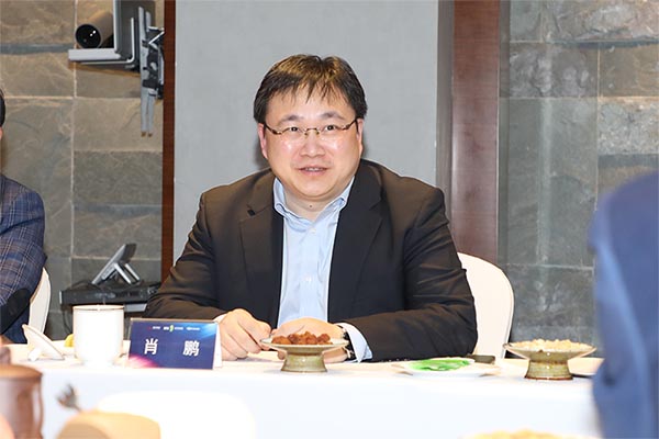 肖鵬.jpg 肖鵬.jpg